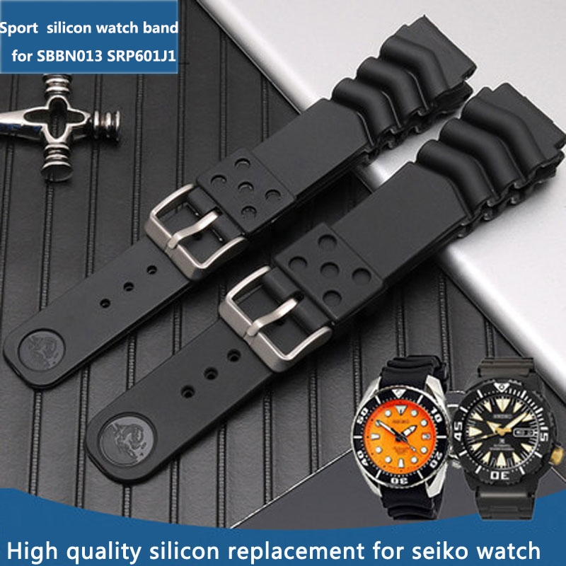 Cinturino sportivo in gomma si - Seiko Watch 5 Sports recensione e prezzo