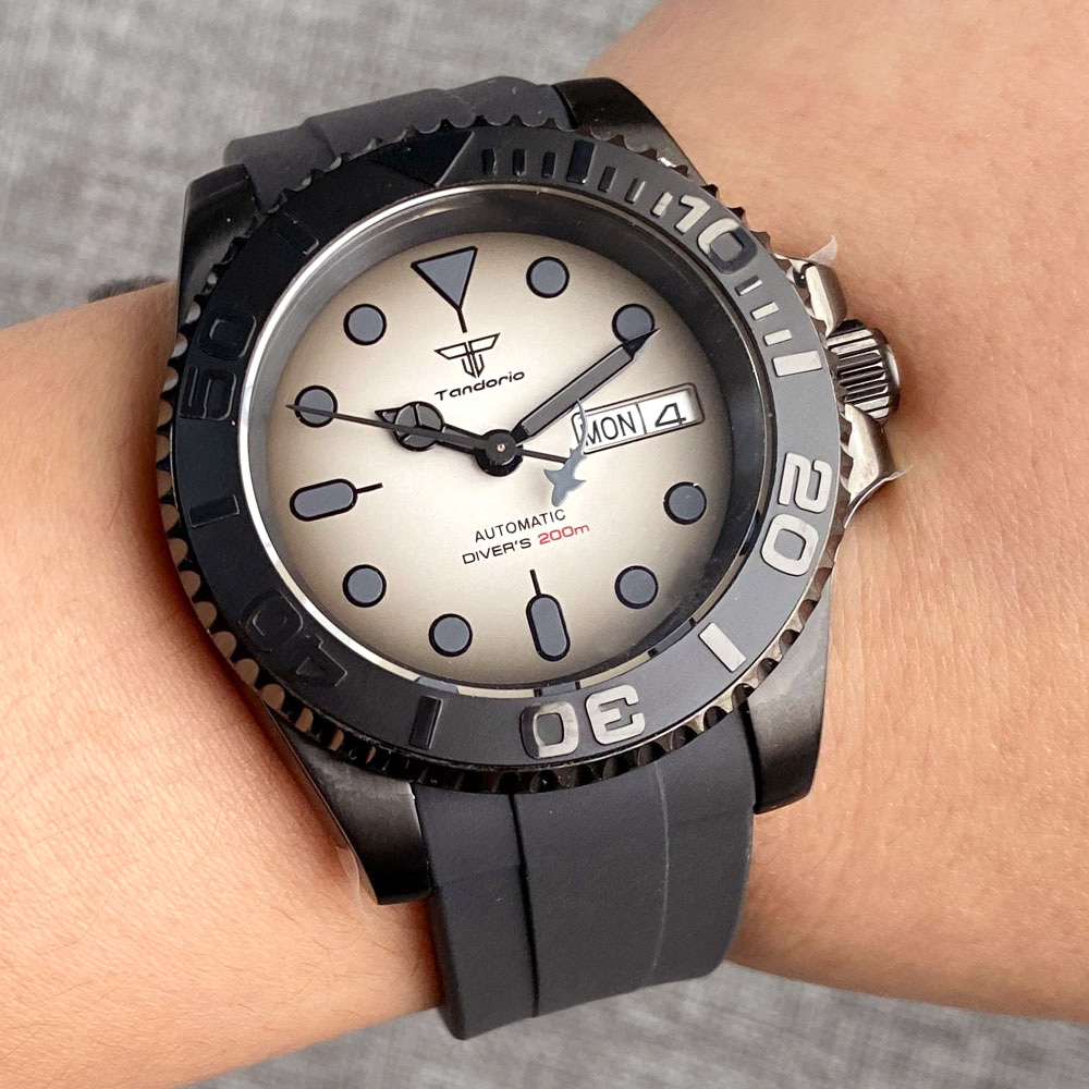 Tandorio 200M impermeabile NH3 - Rubber Strap Diver recensione e prezzo